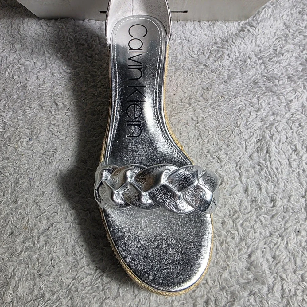 Calvin Klein Silver Metallic Leather‎ Espadrille Wedge Platform Sandals 9M NEW